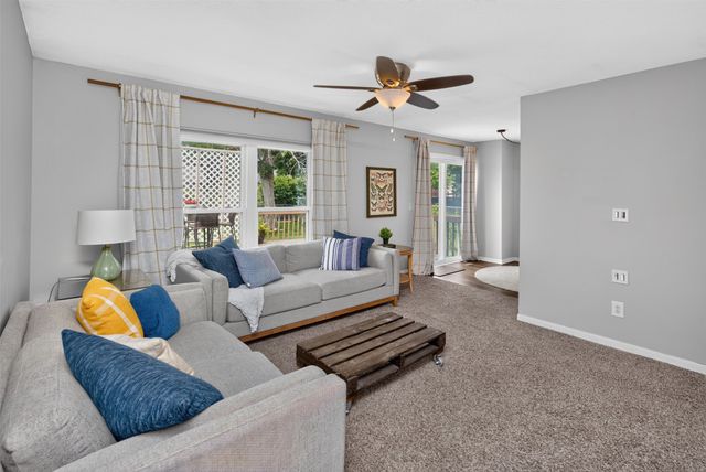 1410 NW Pebble Drive, Ankeny, IA 50023