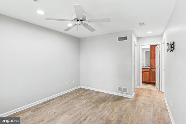 92 KESWICK DRIVE, Mechanicsburg, PA 17050