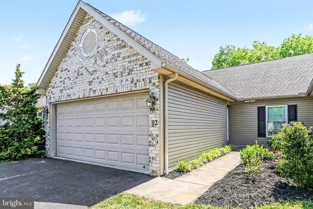 92 KESWICK DRIVE, Mechanicsburg, PA 17050