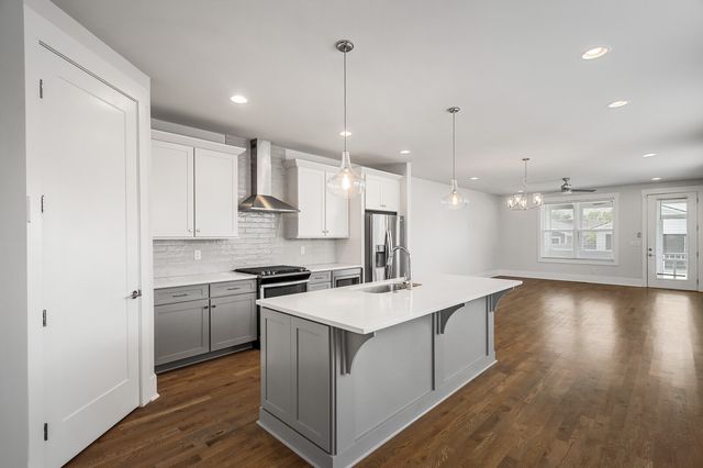 838B Lischey Ave, Nashville, TN 37207