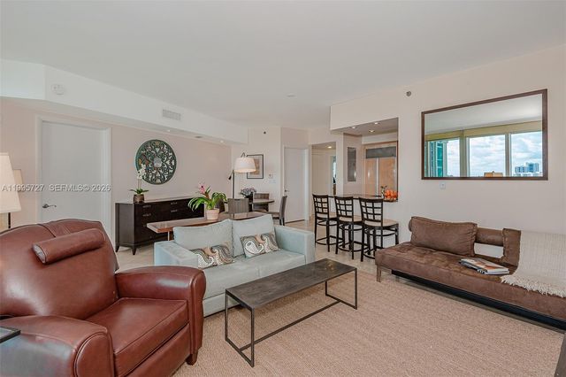 1000 S Pointe dr 906, Miami Beach, FL 33139