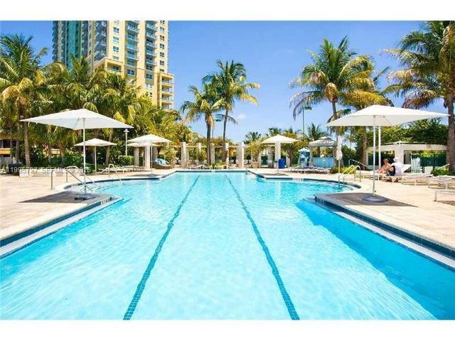1000 S Pointe dr 906, Miami Beach, FL 33139