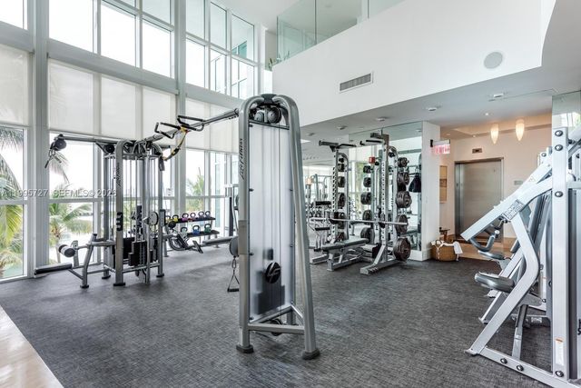 1000 S Pointe dr 906, Miami Beach, FL 33139