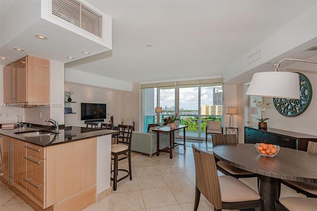 1000 S Pointe dr 906, Miami Beach, FL 33139