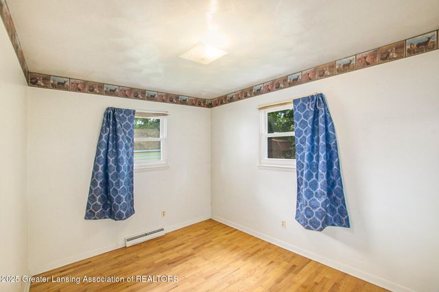 516 Hume Boulevard, Lansing, MI 48917