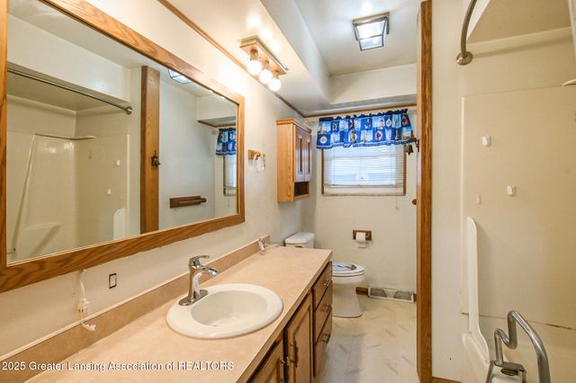 516 Hume Boulevard, Lansing, MI 48917