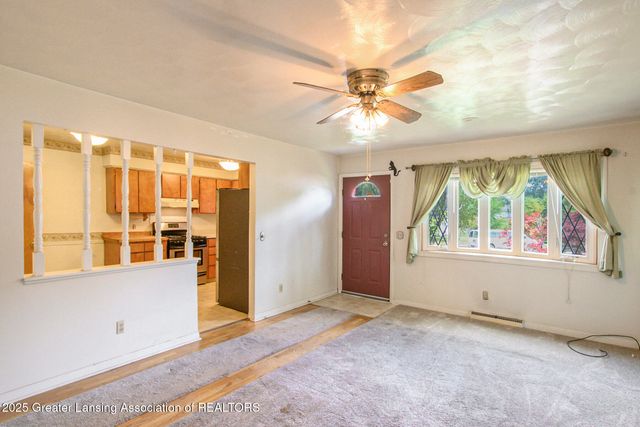 516 Hume Boulevard, Lansing, MI 48917