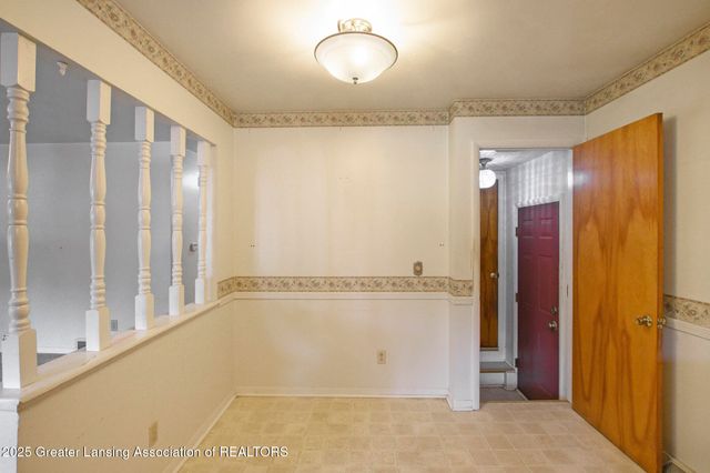 516 Hume Boulevard, Lansing, MI 48917