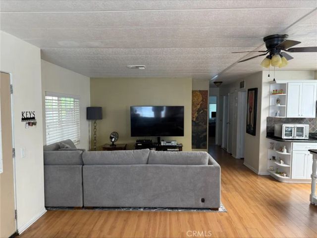 1307 Brentwood, Hemet, CA 92545