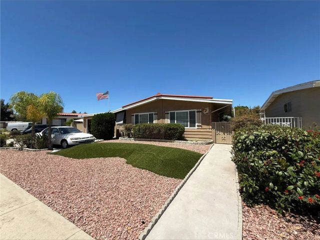 1307 Brentwood, Hemet, CA 92545