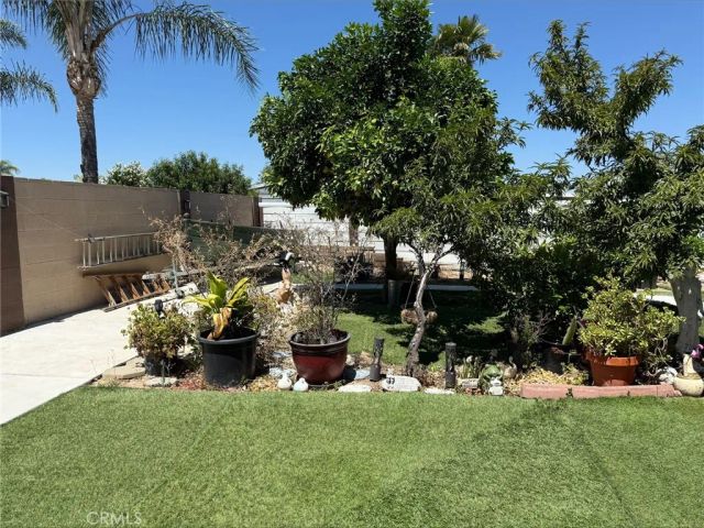 1307 Brentwood, Hemet, CA 92545