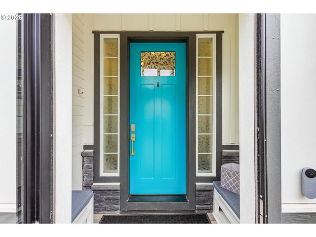 1372 OVERVIEW St, Salem, OR 97304