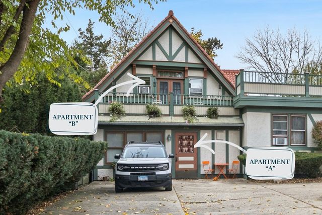 305 Oregon Avenue, West Dundee, IL 60118