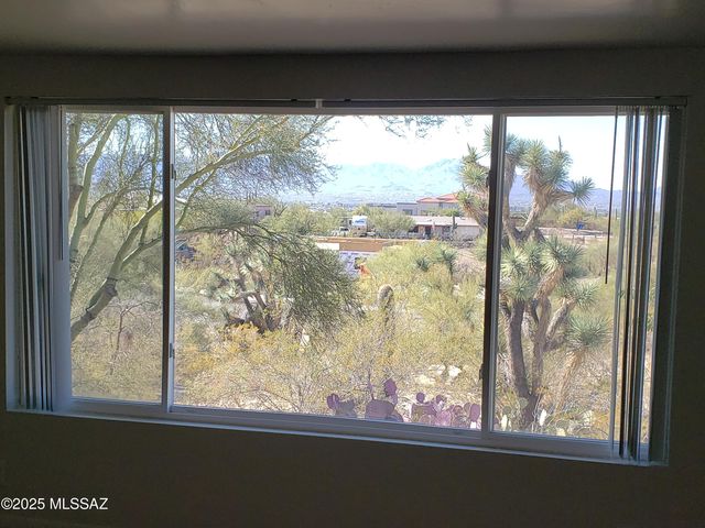 5520 N Bonita Place, Tucson, AZ 85704