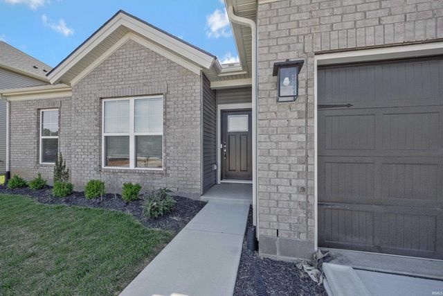 2647 Hauschild Drive, Evansville, IN 47712