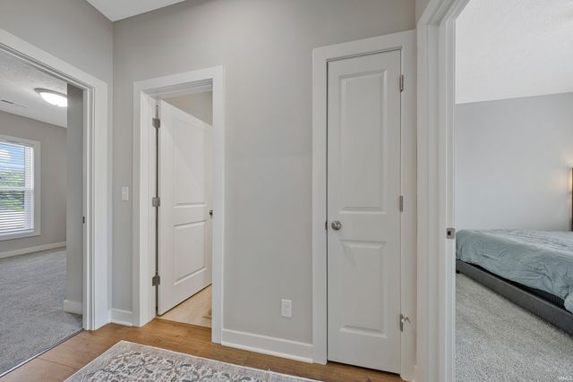 2647 Hauschild Drive, Evansville, IN 47712