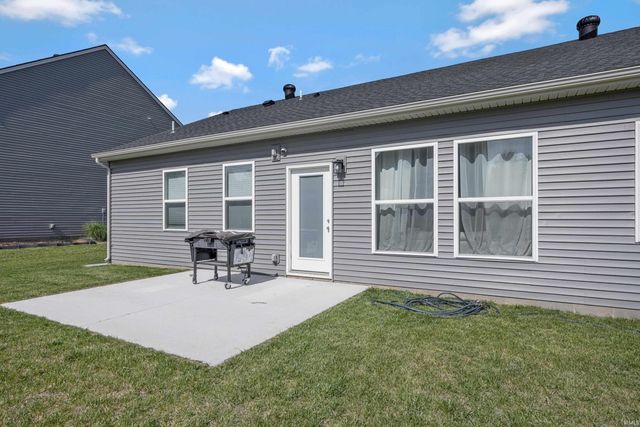 2647 Hauschild Drive, Evansville, IN 47712