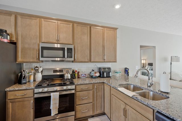 2647 Hauschild Drive, Evansville, IN 47712
