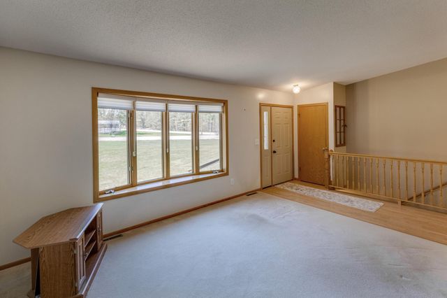 11700 Forestview Drive, Baxter, MN 56425