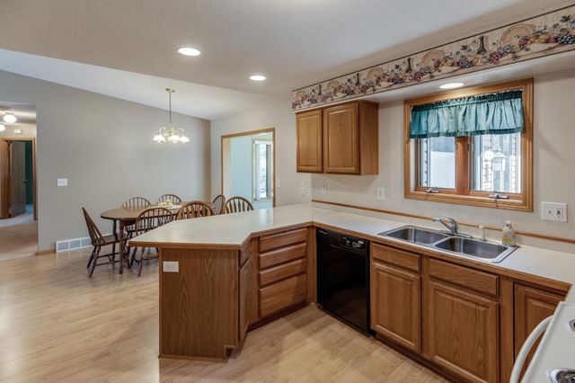 11700 Forestview Drive, Baxter, MN 56425