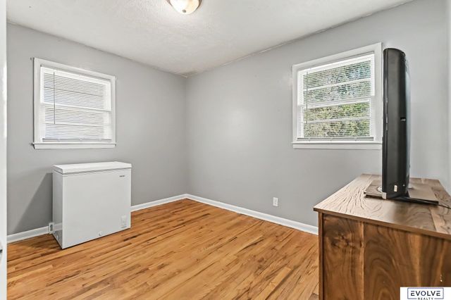2329 N 67 Street, Omaha, NE 68104