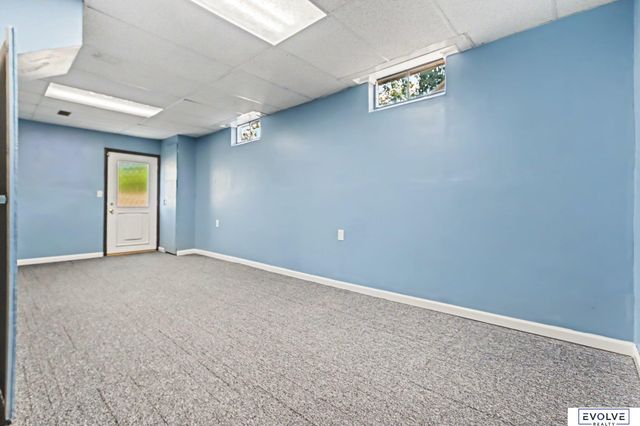 2329 N 67 Street, Omaha, NE 68104