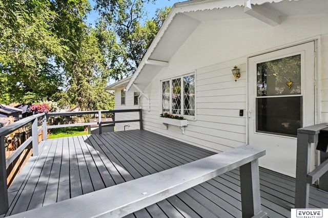 2329 N 67 Street, Omaha, NE 68104