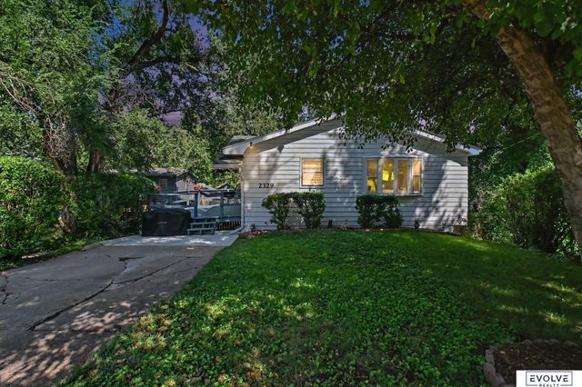 2329 N 67 Street, Omaha, NE 68104