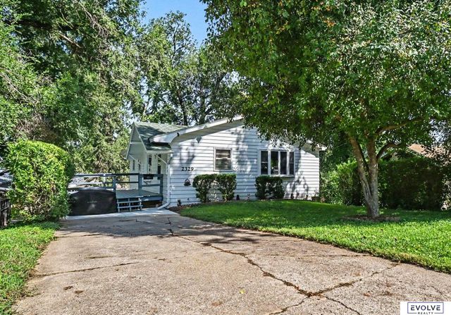 2329 N 67 Street, Omaha, NE 68104