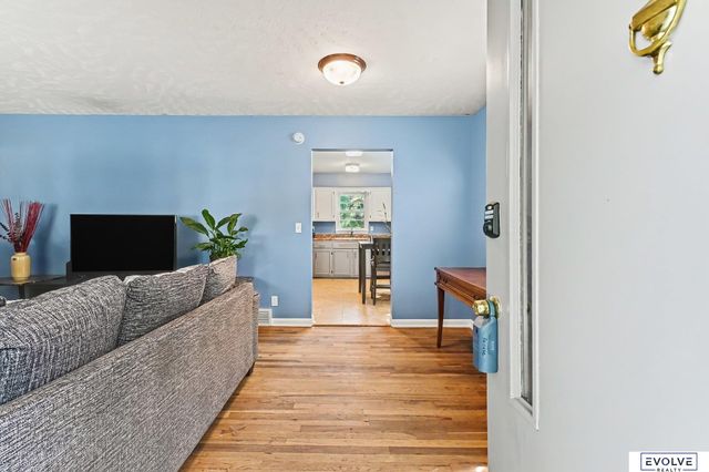 2329 N 67 Street, Omaha, NE 68104
