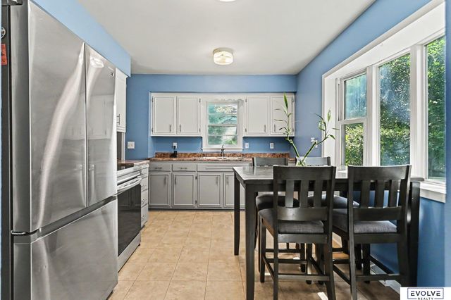 2329 N 67 Street, Omaha, NE 68104