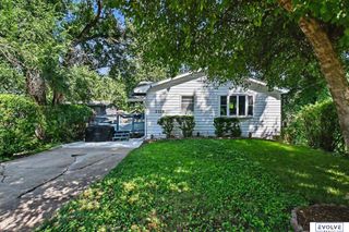 2329 N 67 Street, Omaha, NE 68104