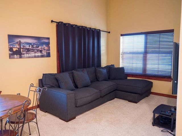 2900 Hamilton Street 22, Houston, TX 77004