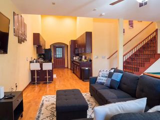 2900 Hamilton Street 22, Houston, TX 77004