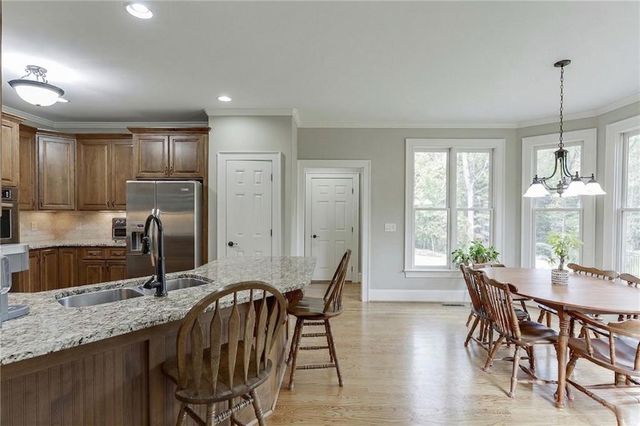 411 Meadow Lake Terrace Road, Hoschton, GA 30548