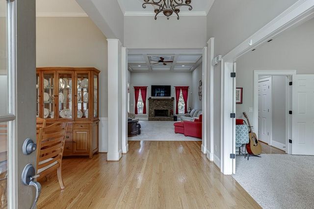 411 Meadow Lake Terrace Road, Hoschton, GA 30548