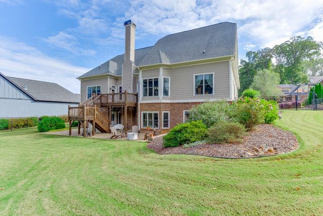 411 Meadow Lake Terrace Road, Hoschton, GA 30548
