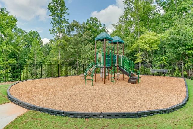 411 Meadow Lake Terrace Road, Hoschton, GA 30548