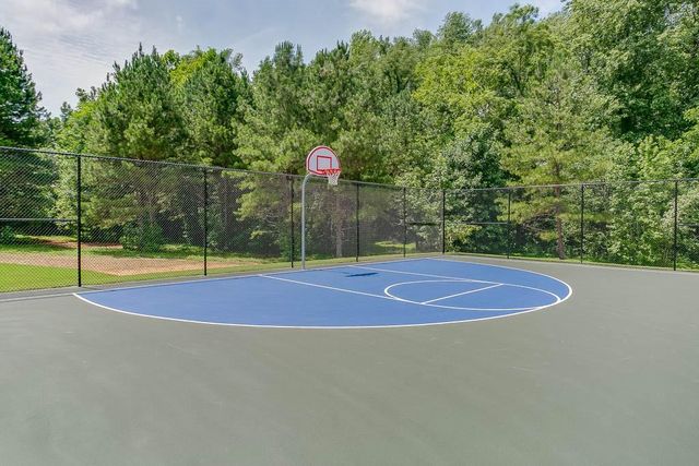 411 Meadow Lake Terrace Road, Hoschton, GA 30548