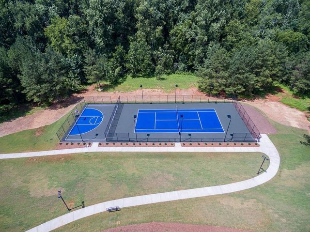 411 Meadow Lake Terrace Road, Hoschton, GA 30548