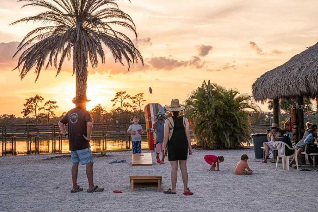 Image 16 of property listing at 104 HIGHWAY 630 E, Lake Wales, FL 33898