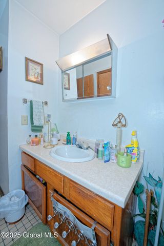7 Bohl Avenue, Albany, NY 12209
