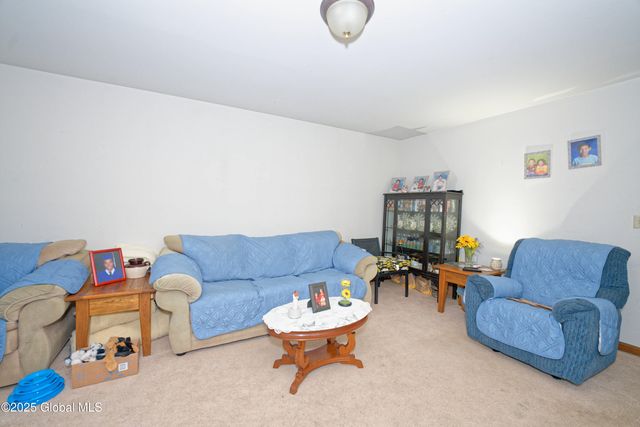 7 Bohl Avenue, Albany, NY 12209