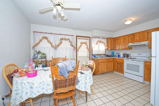 7 Bohl Avenue, Albany, NY 12209