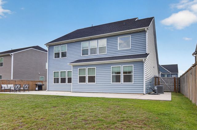 609 Squire Pope Road, Summerville, SC 29486