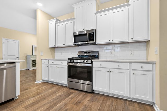 609 Squire Pope Road, Summerville, SC 29486