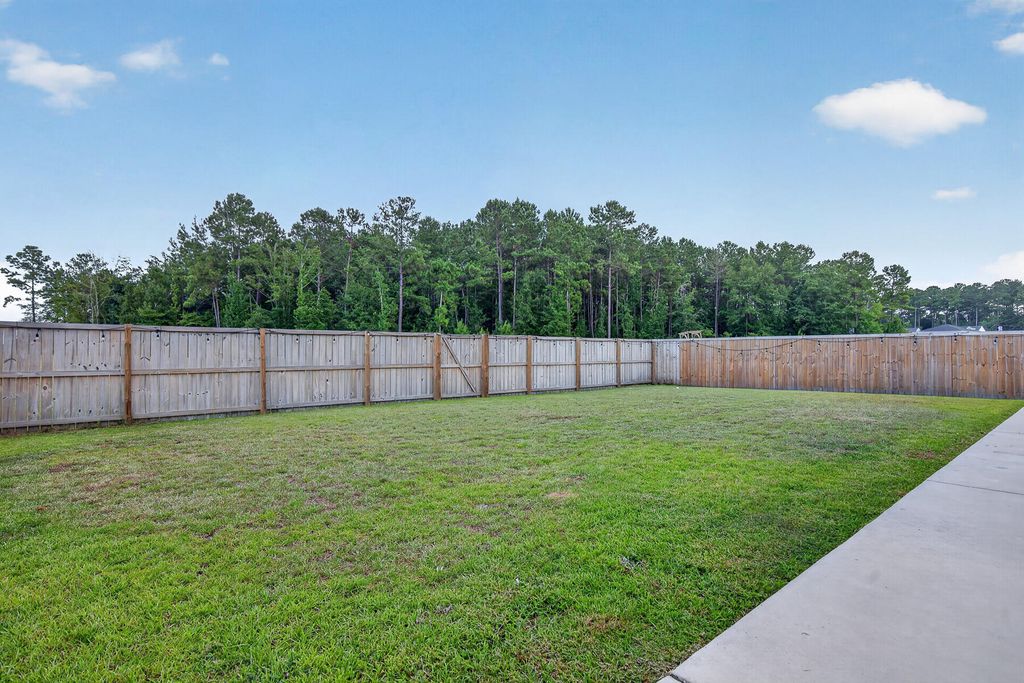 Image 47 of property listing at 609 Squire Pope Road, Summerville, SC 29486