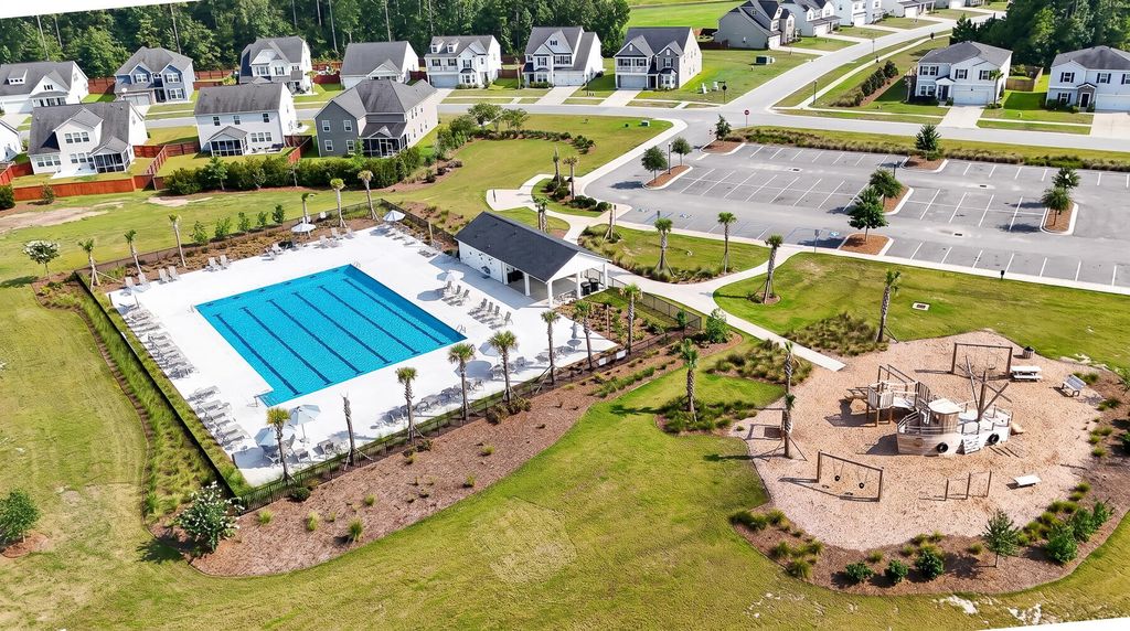 Image 50 of property listing at 609 Squire Pope Road, Summerville, SC 29486