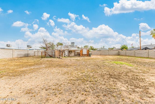 2230 N 27TH Place, Phoenix, AZ 85008