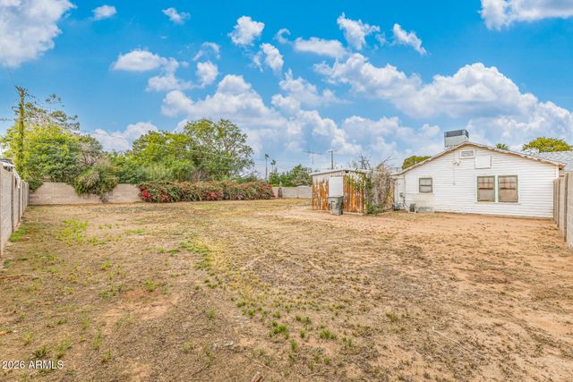 2230 N 27TH Place, Phoenix, AZ 85008